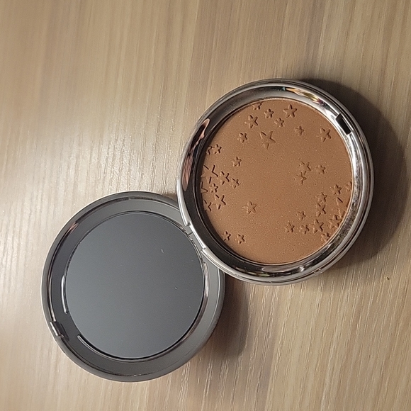 Ciate London Bamboo Bronzer - Picture 1 of 3